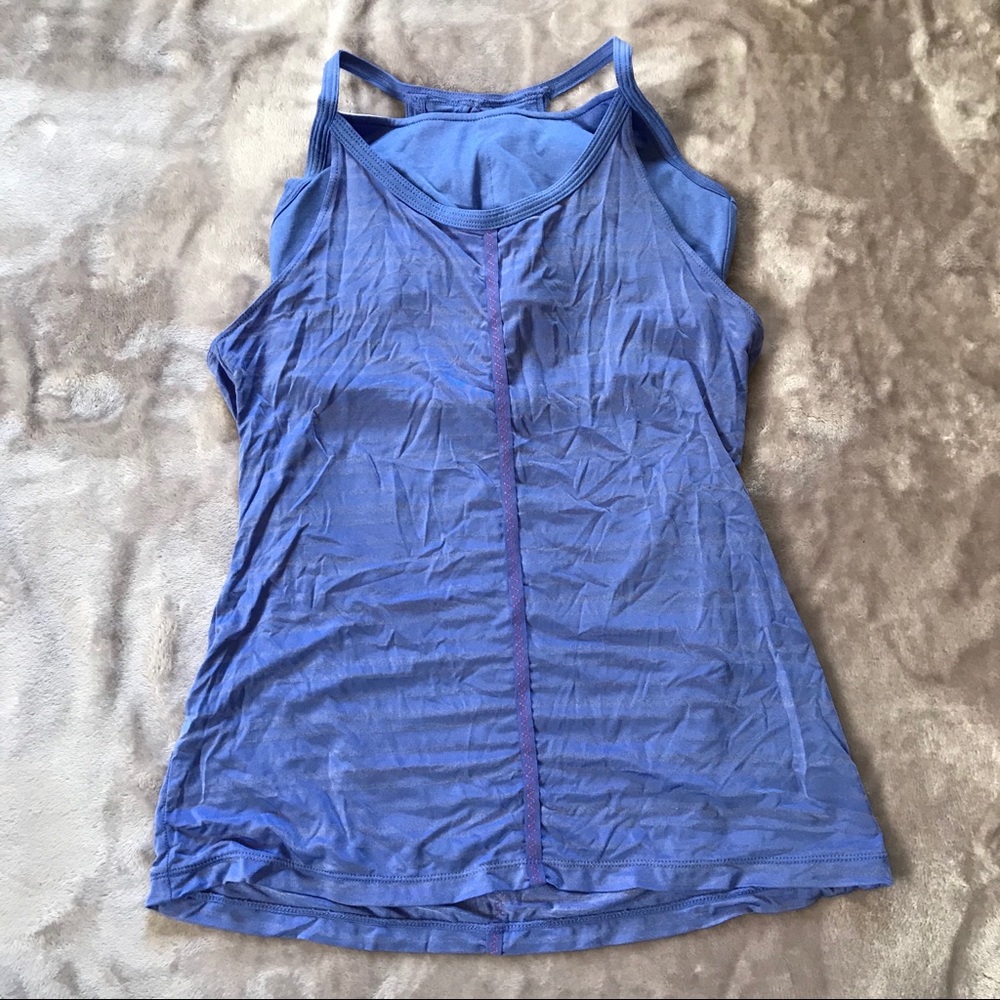 ❄️ Athleta Tank Top with Built in bra